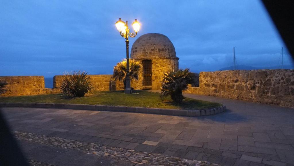 La Manta Guest House Alghero Luaran gambar
